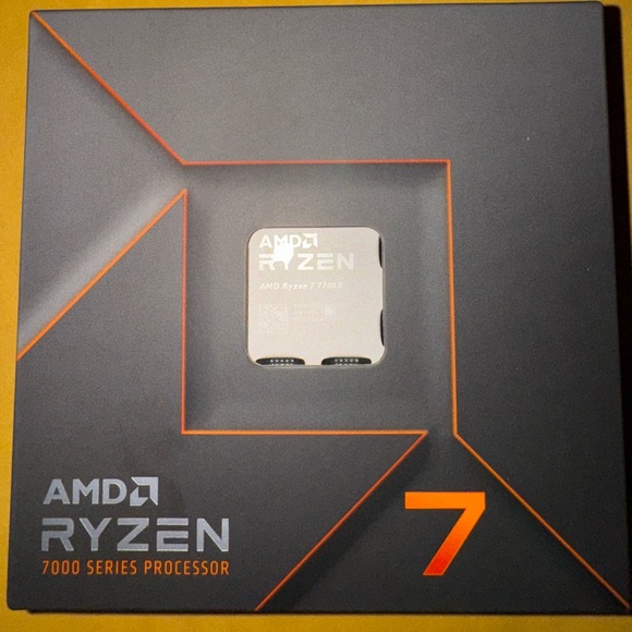 Ryzen 7 7700x - Picture 1 of 4